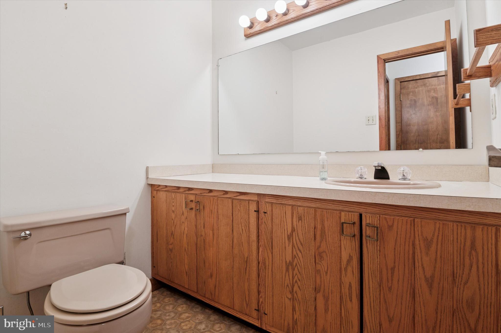 HANOVER HUNT - Residential