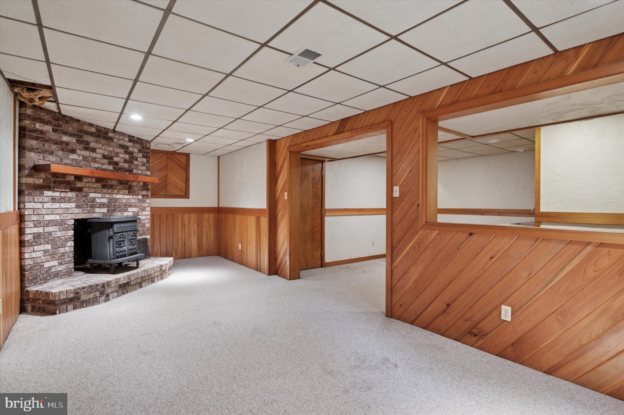 HANOVER HUNT - Residential