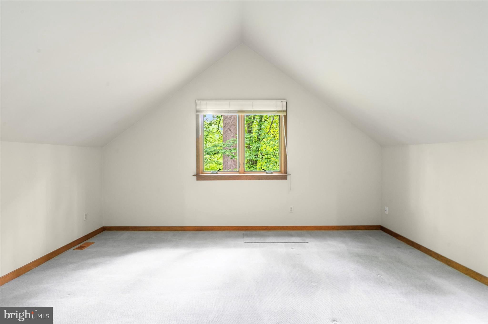 HANOVER HUNT - Residential