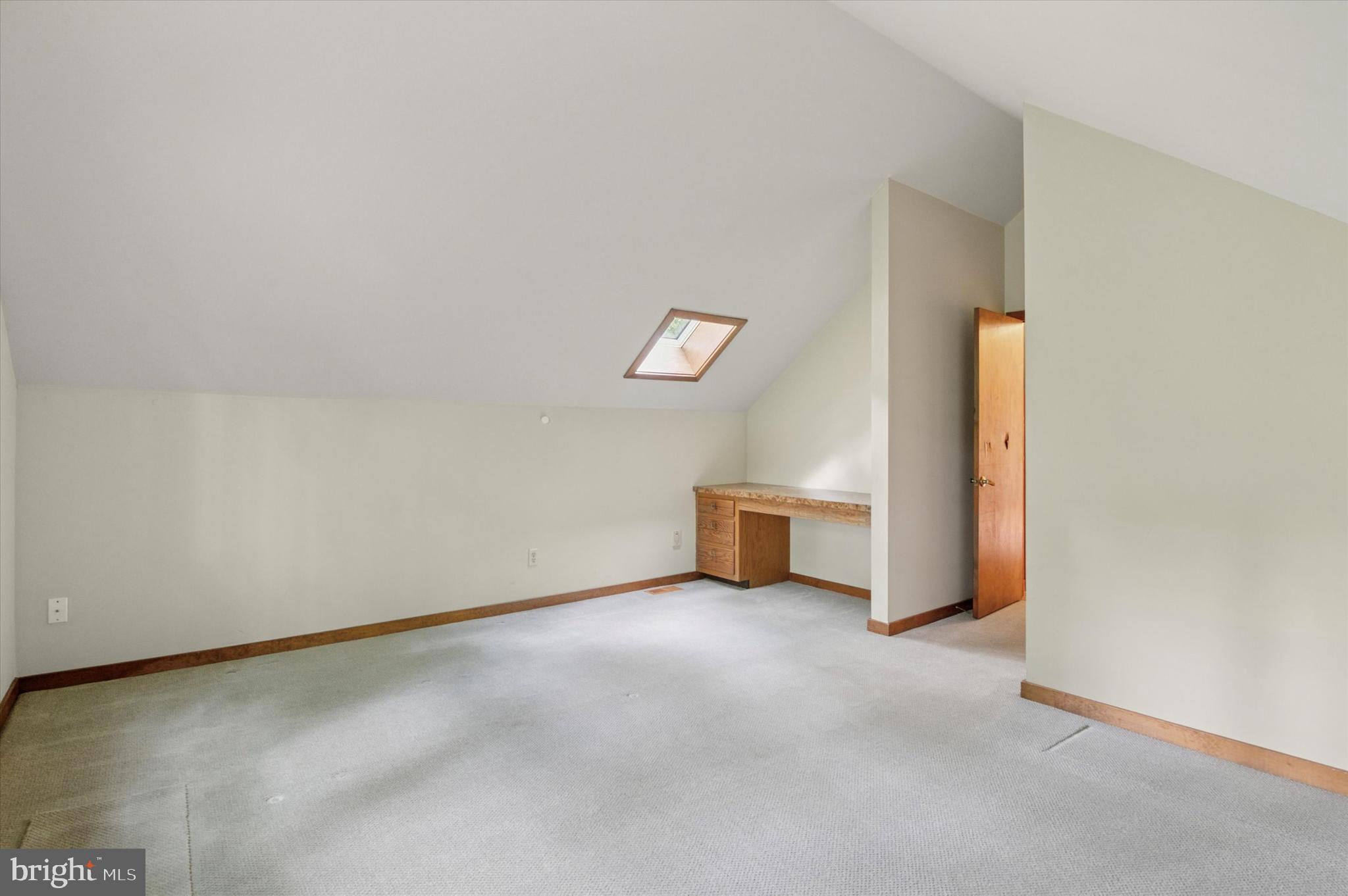 HANOVER HUNT - Residential