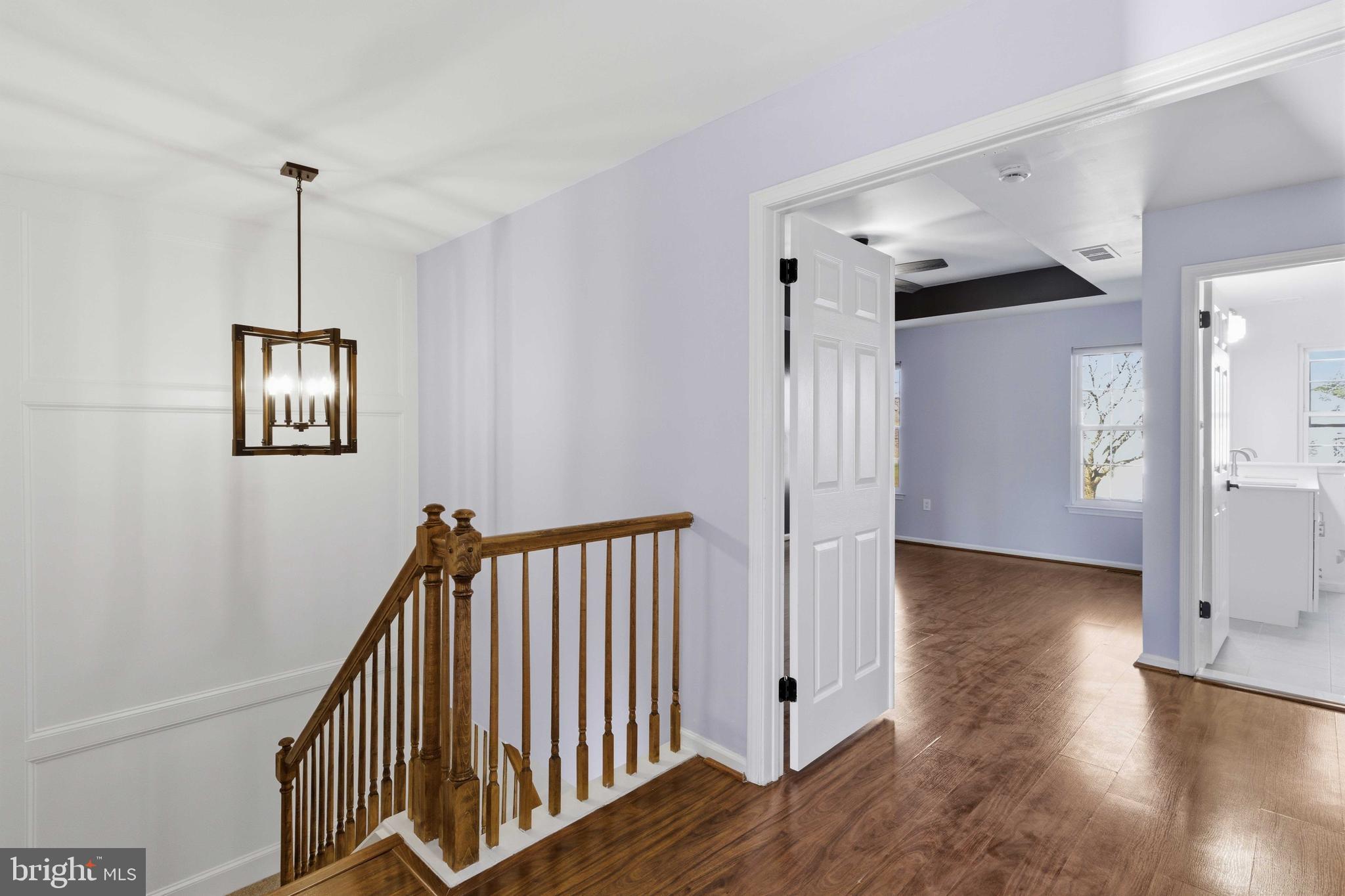 COUNTRY CROSSING - Residential