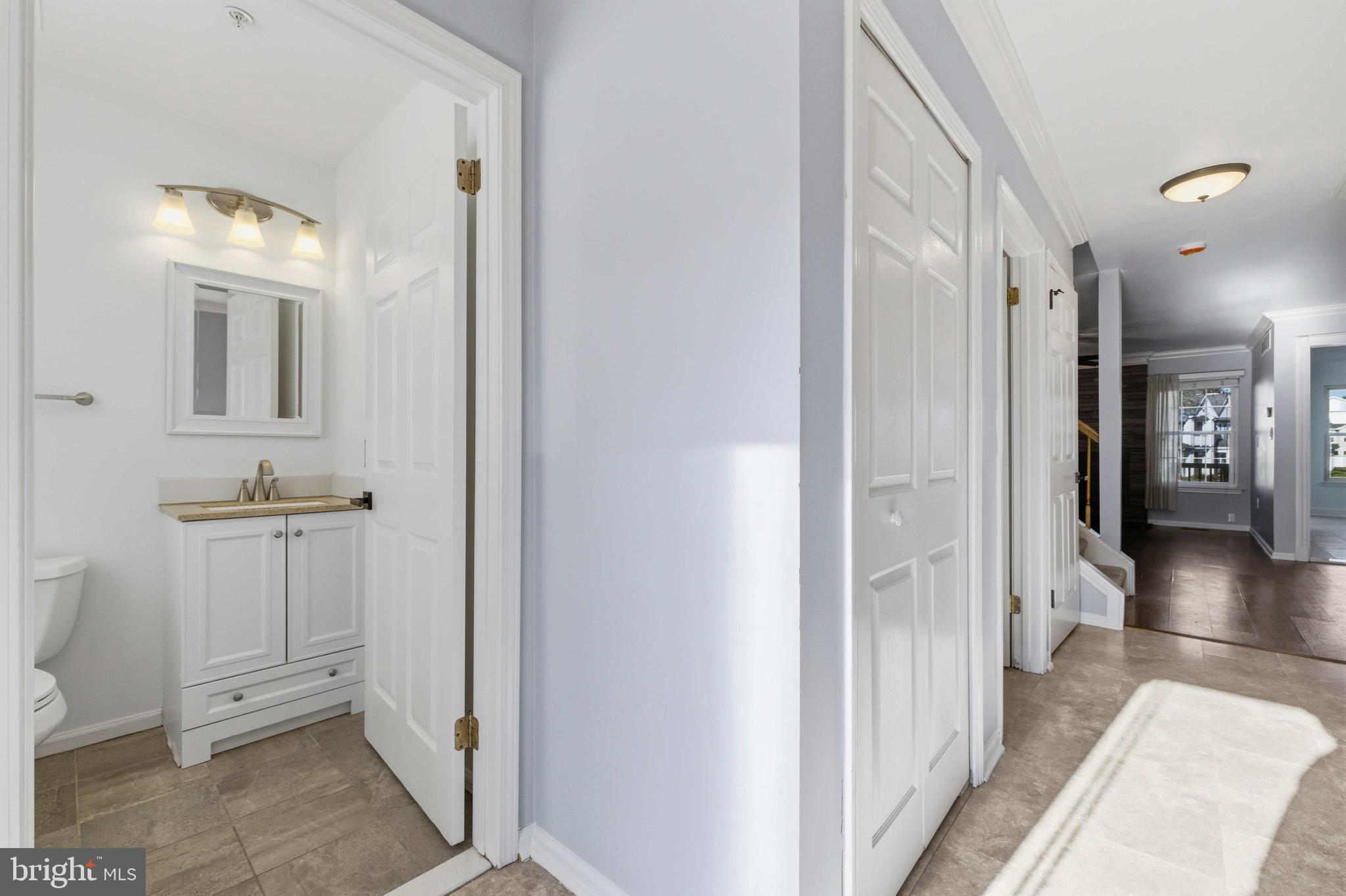 COUNTRY CROSSING - Residential