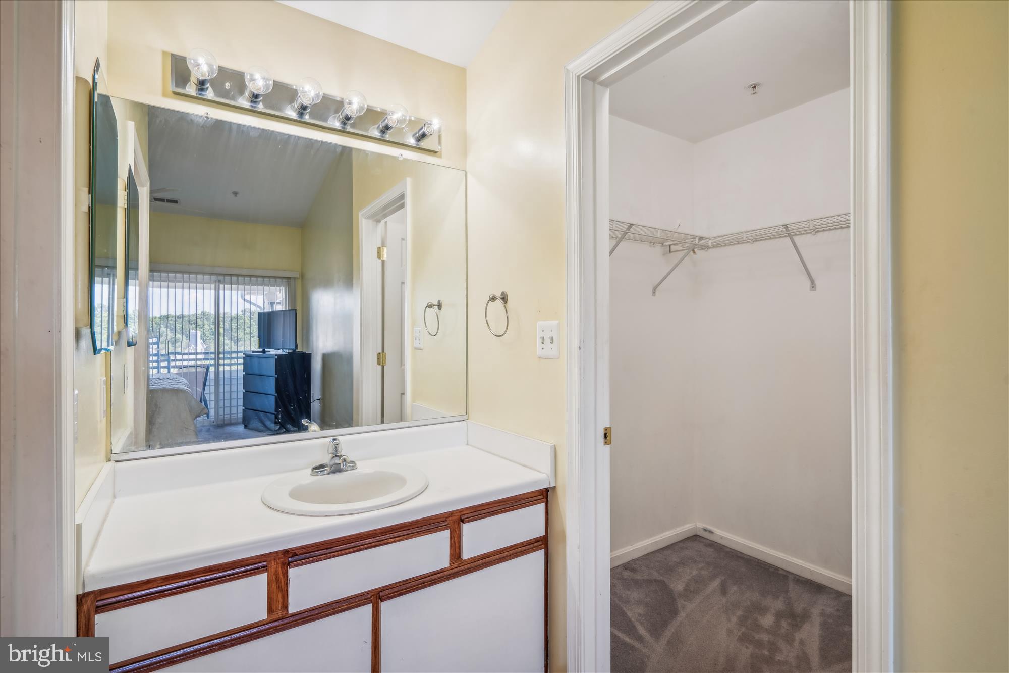 LIONS GATE - Residential