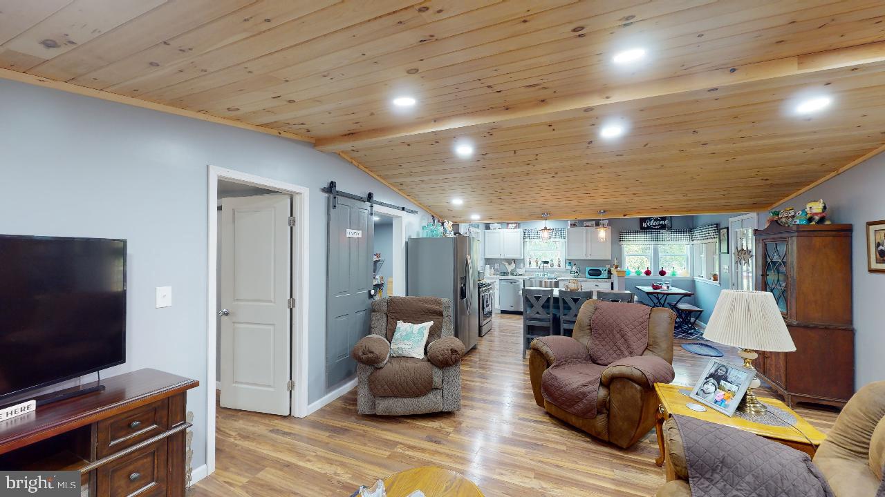 DEERBROOK MEADOWS - Residential