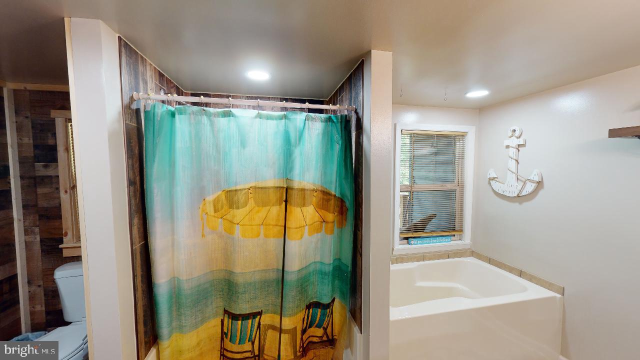 DEERBROOK MEADOWS - Residential