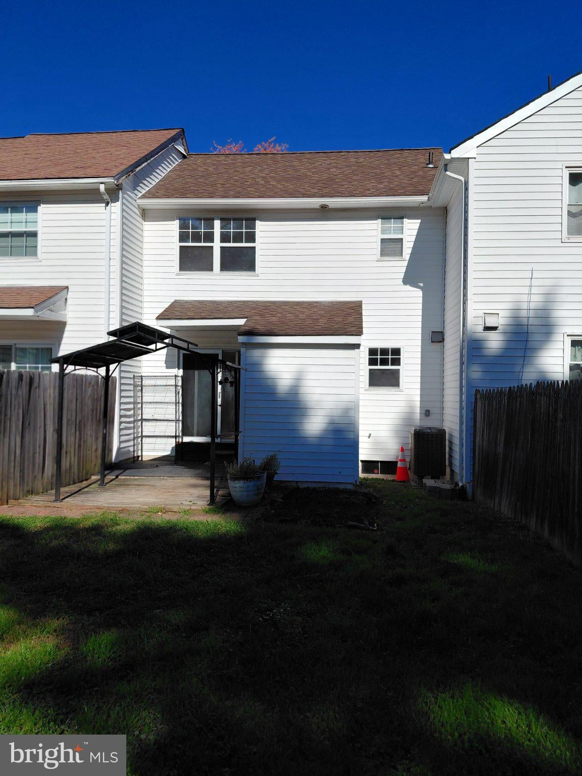 2718 JEAN DRIVE