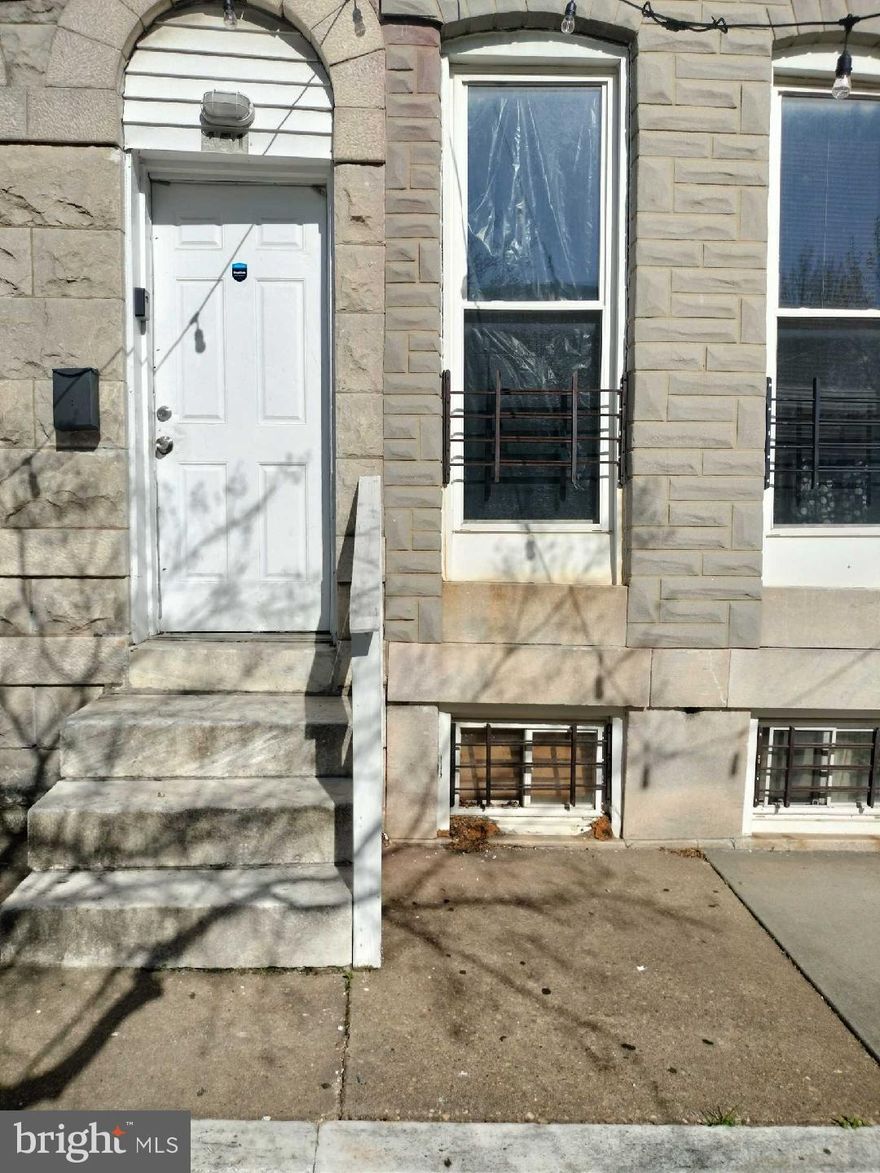 This 3 bedroom, 1 Bathroom townhome is ready for you to move right in.  This home has new floors, carpets and freshly painted. Vouchers welcome.  50% of security deposit if lease is signed 8/23/2024.