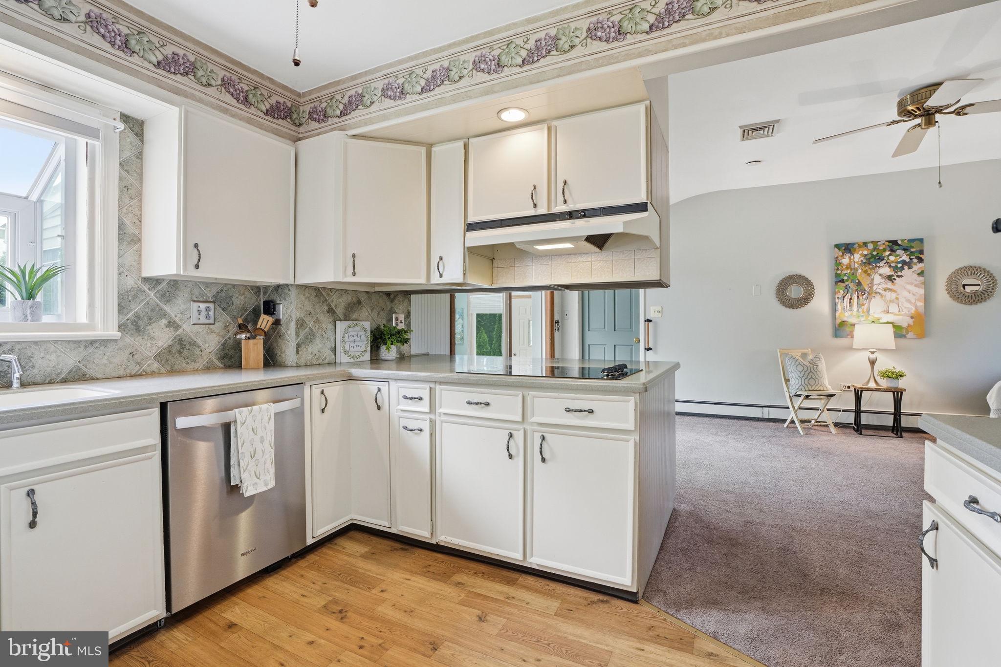 SALEM POINT - Residential