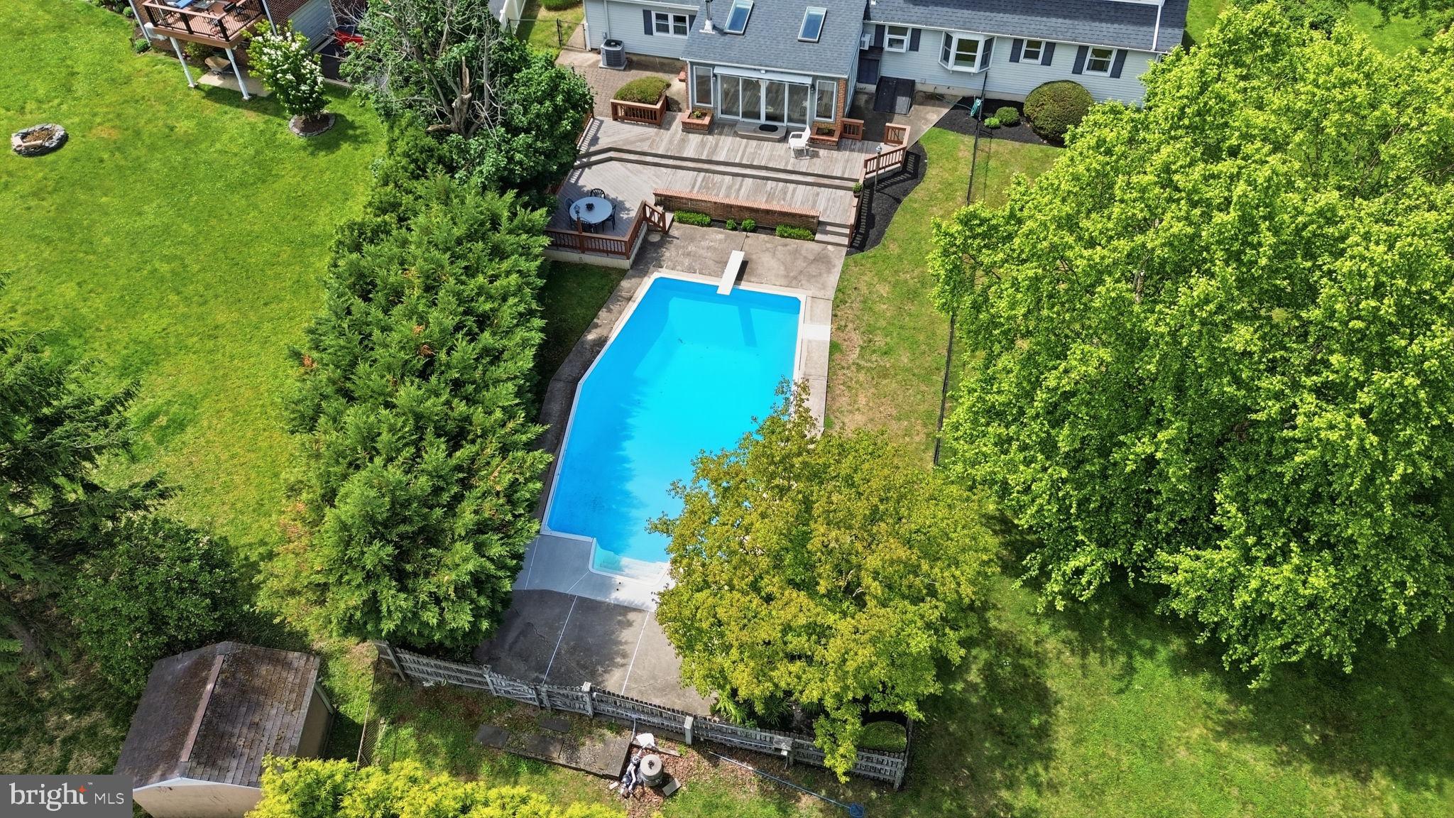 SALEM POINT - Residential