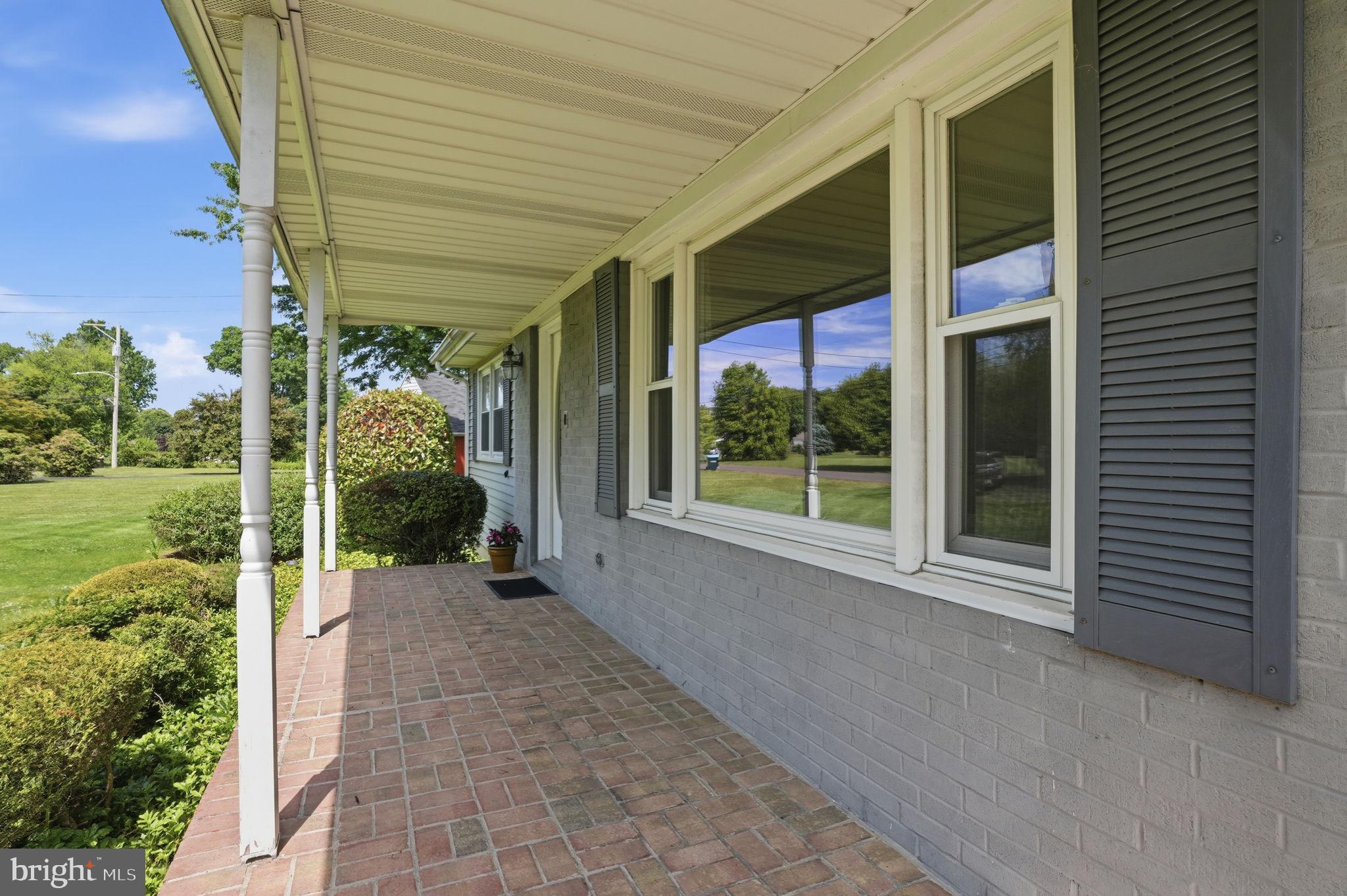 SALEM POINT - Residential