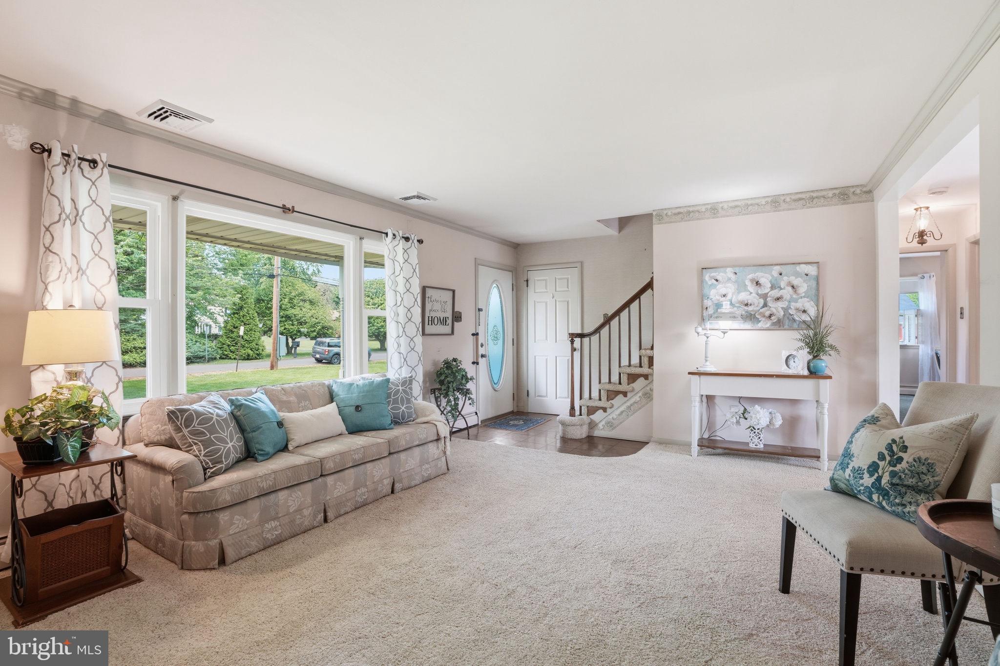 SALEM POINT - Residential