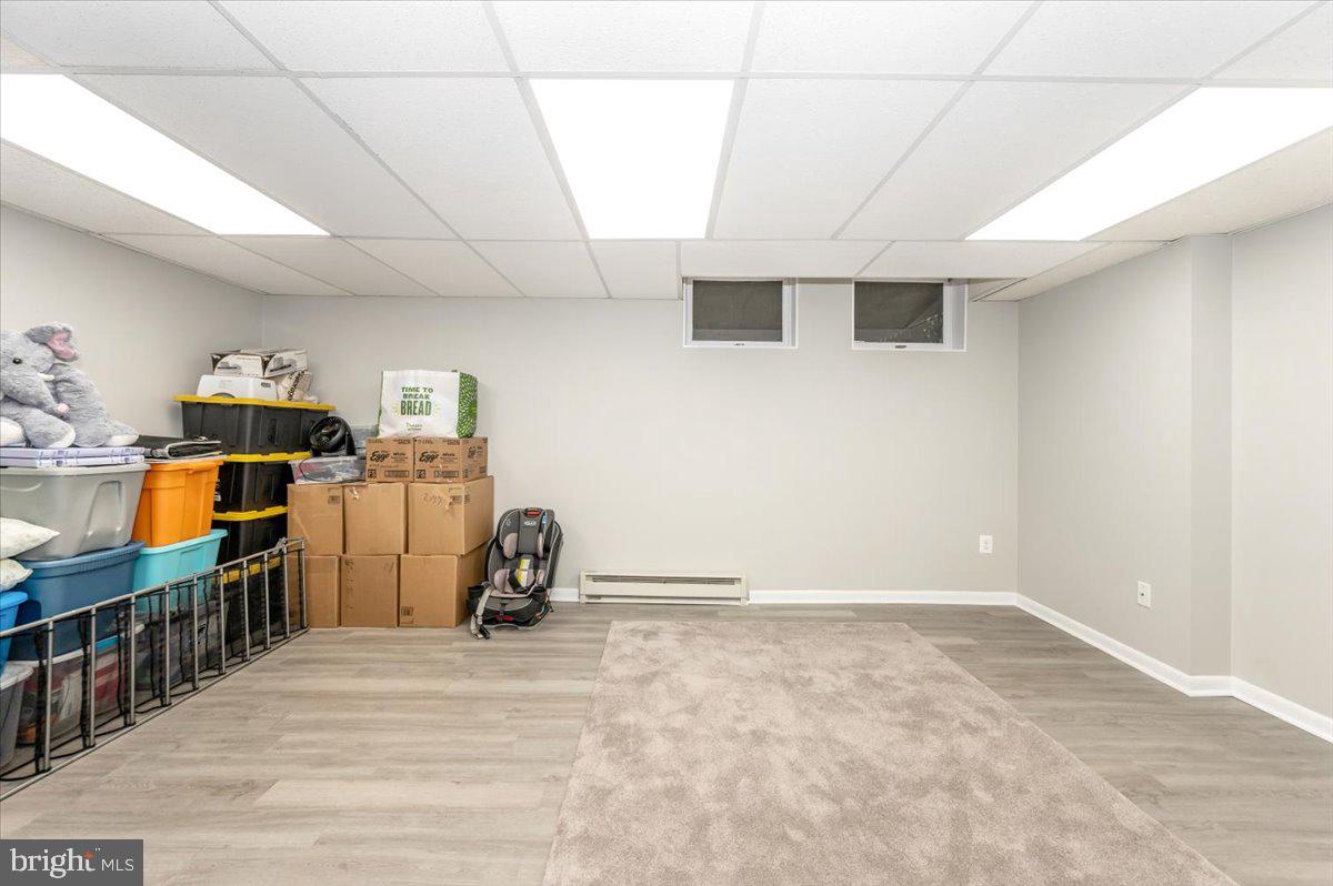 ROLLING MEADOWS - Residential