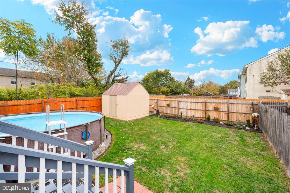 ROLLING MEADOWS - Residential