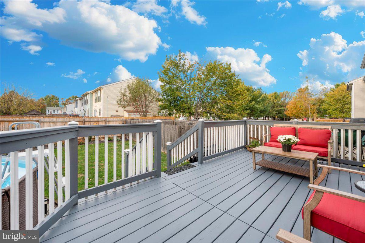 ROLLING MEADOWS - Residential