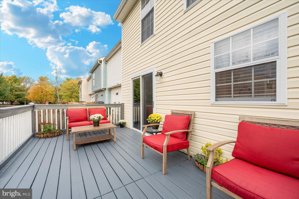 ROLLING MEADOWS - Residential