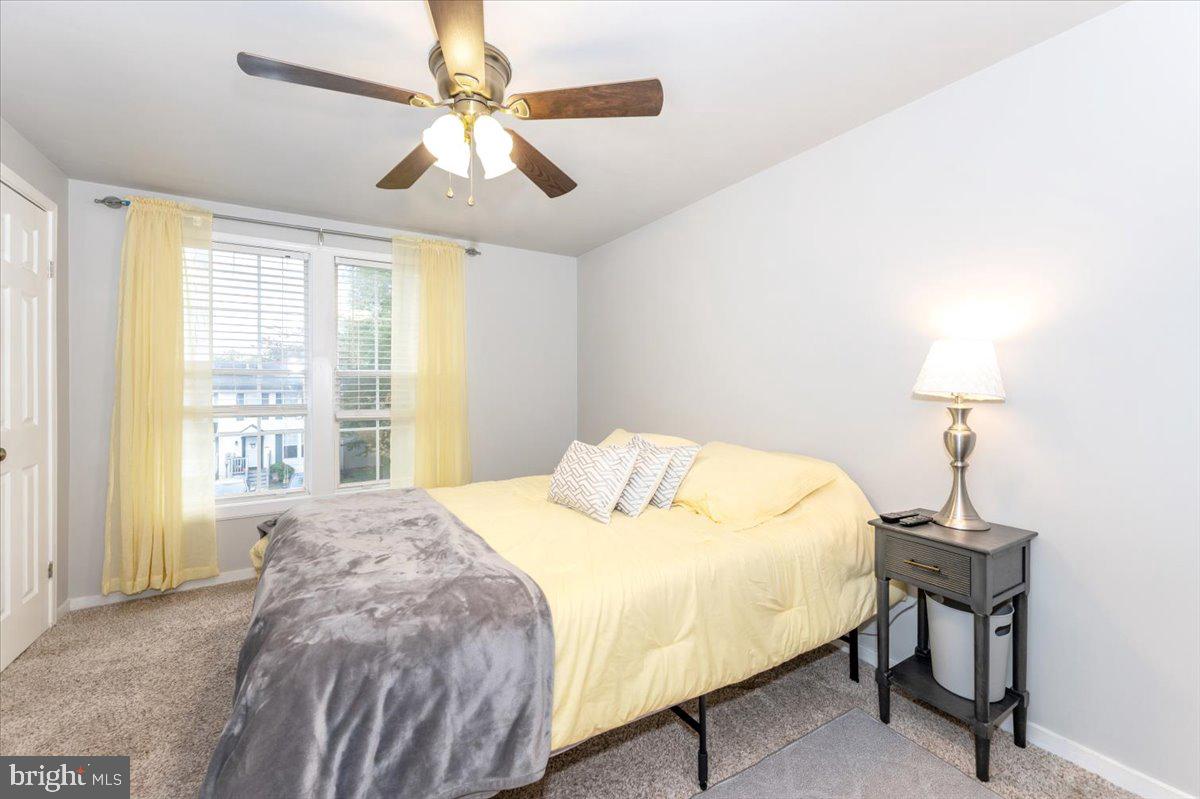 ROLLING MEADOWS - Residential