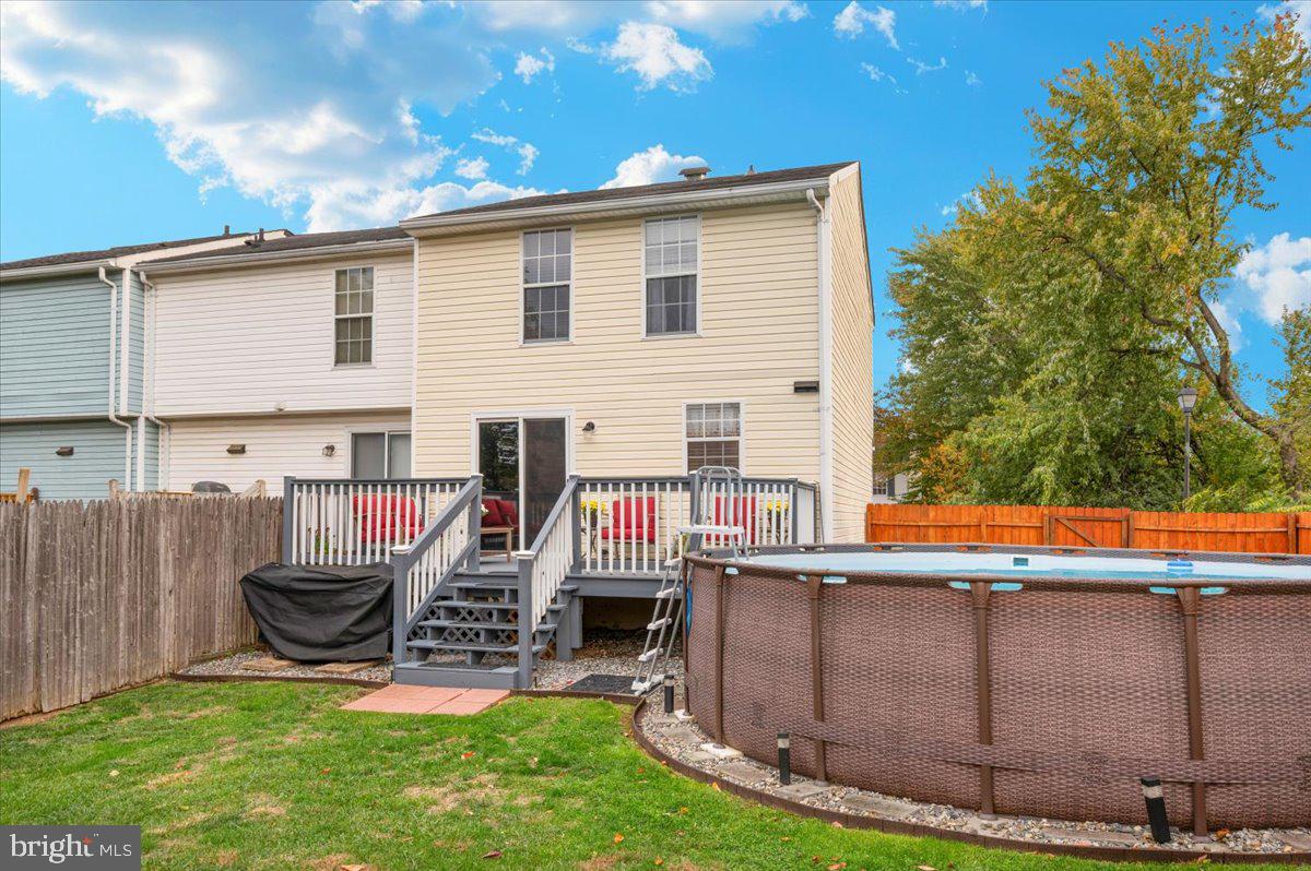 ROLLING MEADOWS - Residential