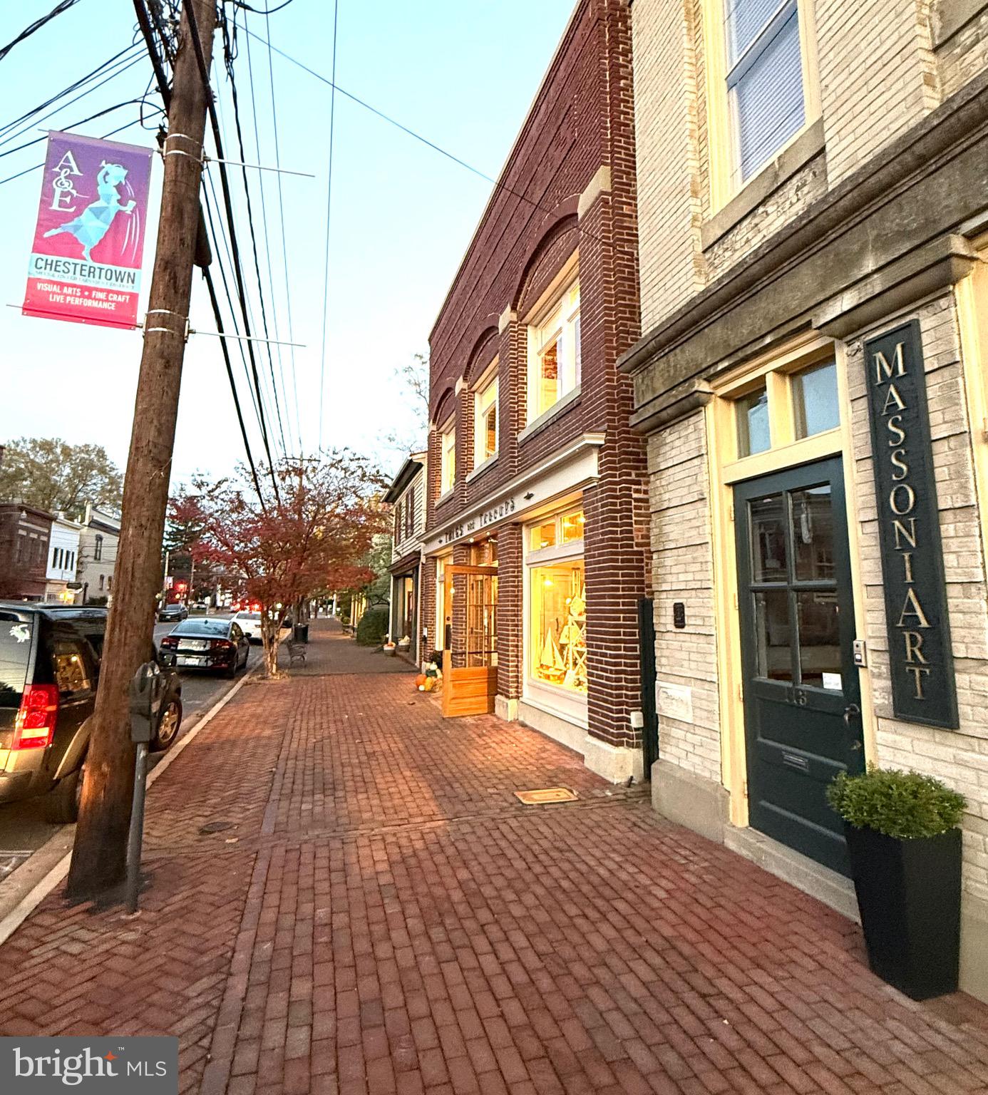 QUAKER ESTATES - Residential