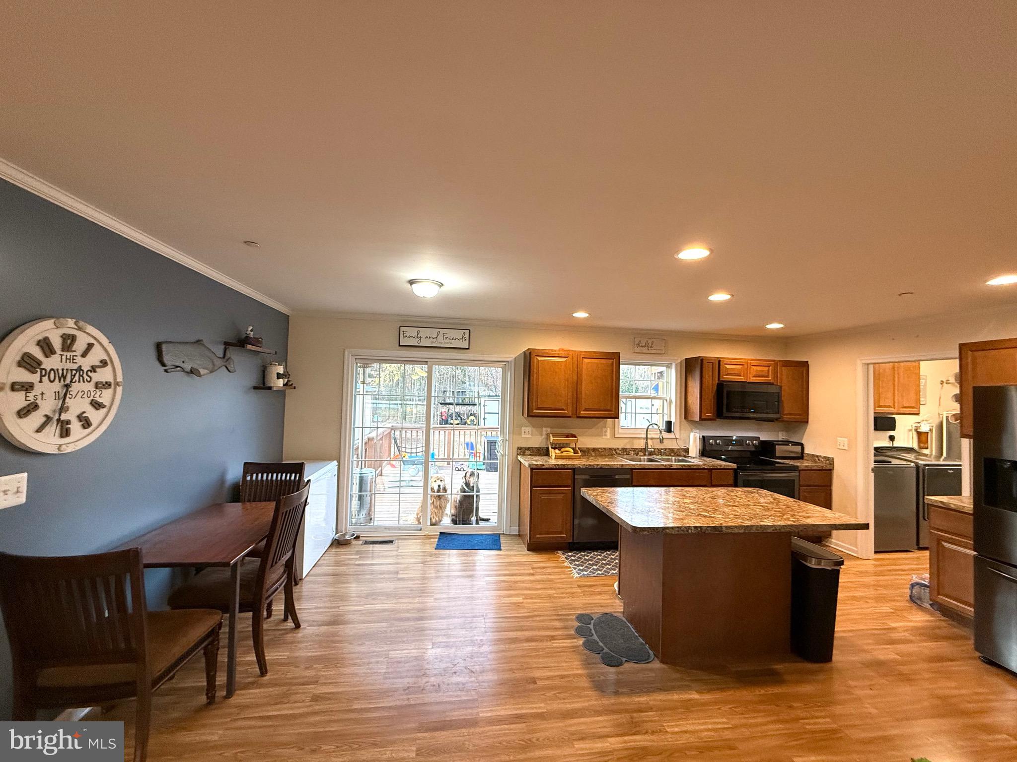 QUAKER ESTATES - Residential