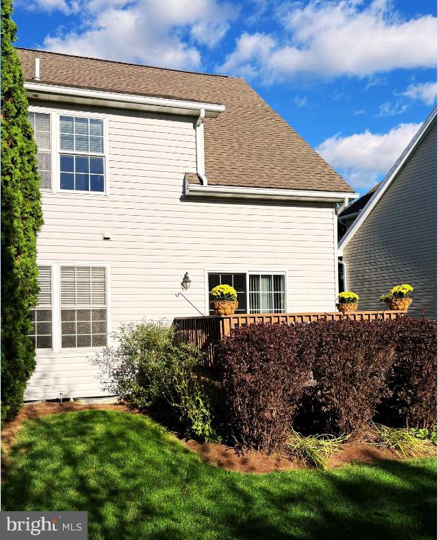 GOLDEN ORCHARDS - Residential