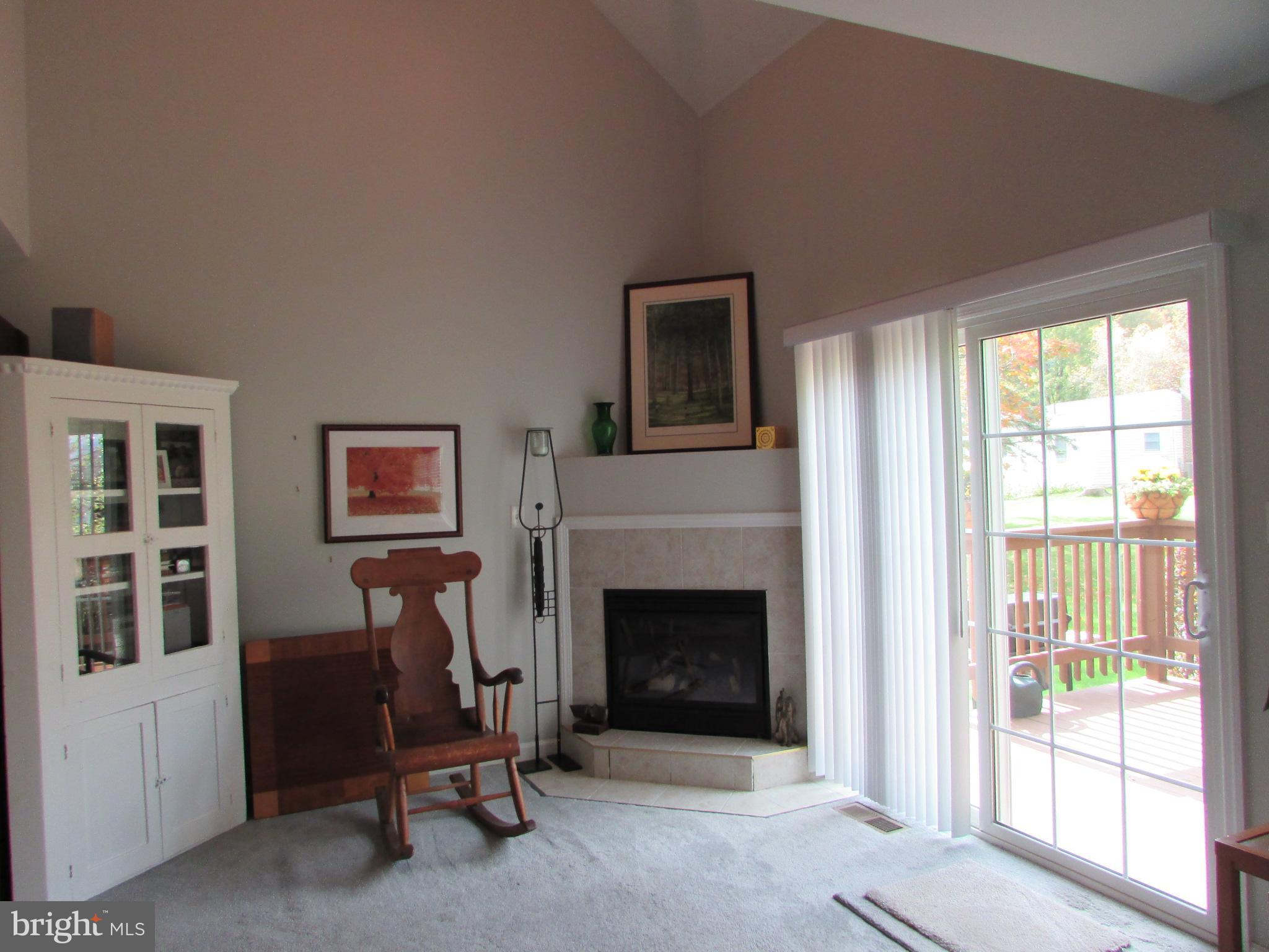 GOLDEN ORCHARDS - Residential