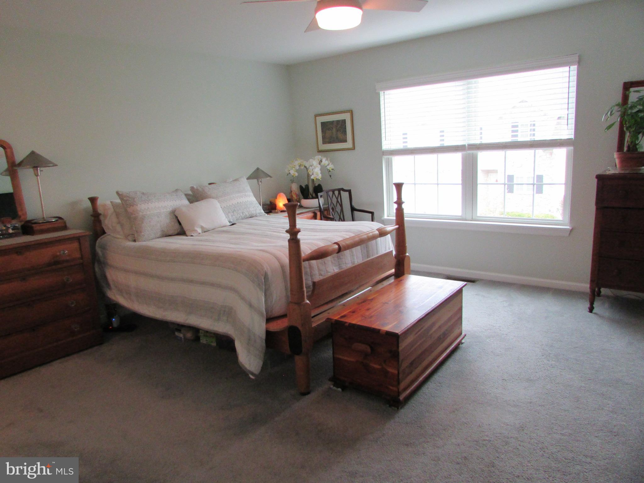 GOLDEN ORCHARDS - Residential