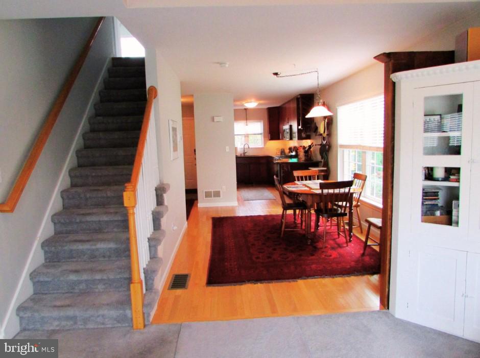 GOLDEN ORCHARDS - Residential