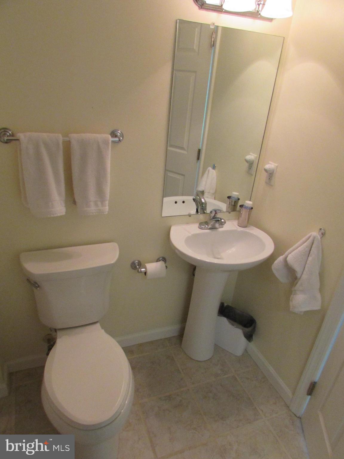 GOLDEN ORCHARDS - Residential