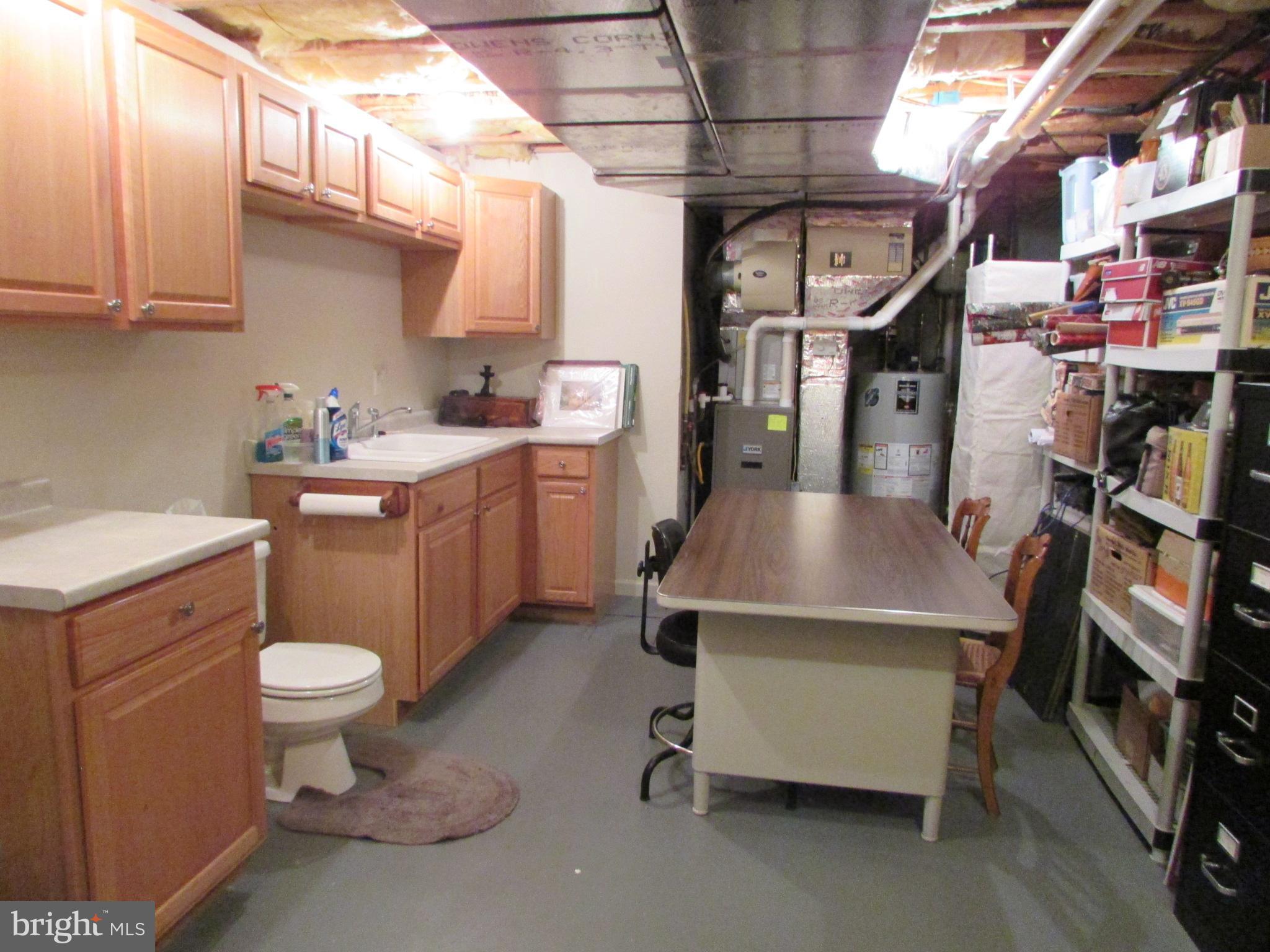 GOLDEN ORCHARDS - Residential