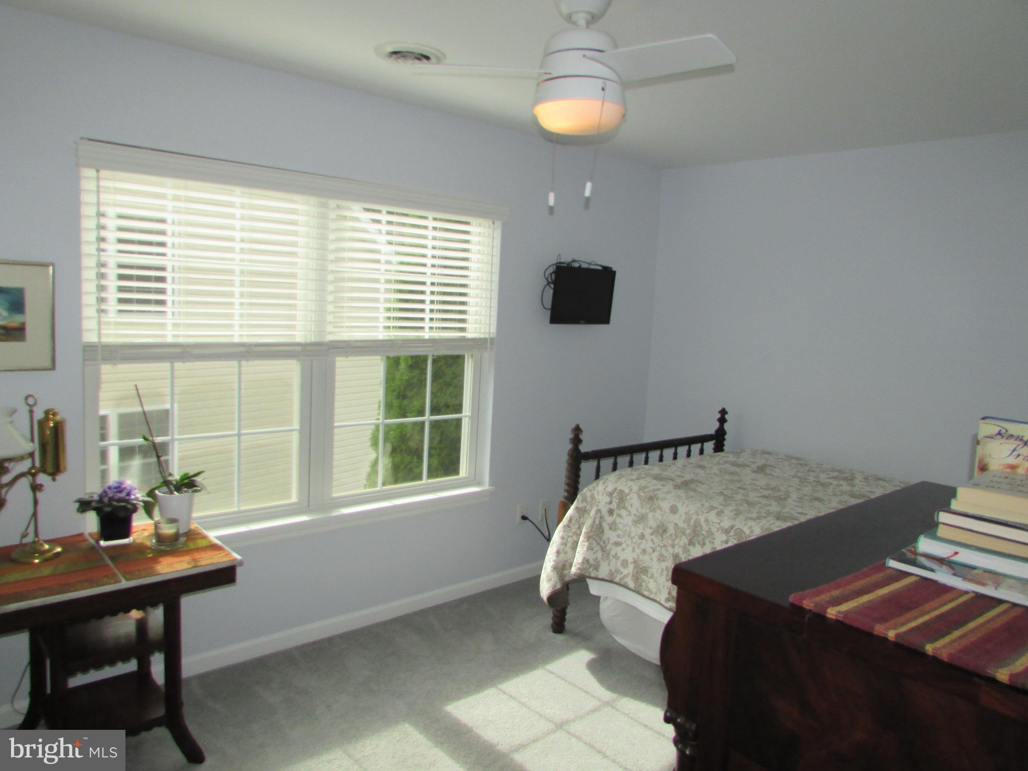 GOLDEN ORCHARDS - Residential