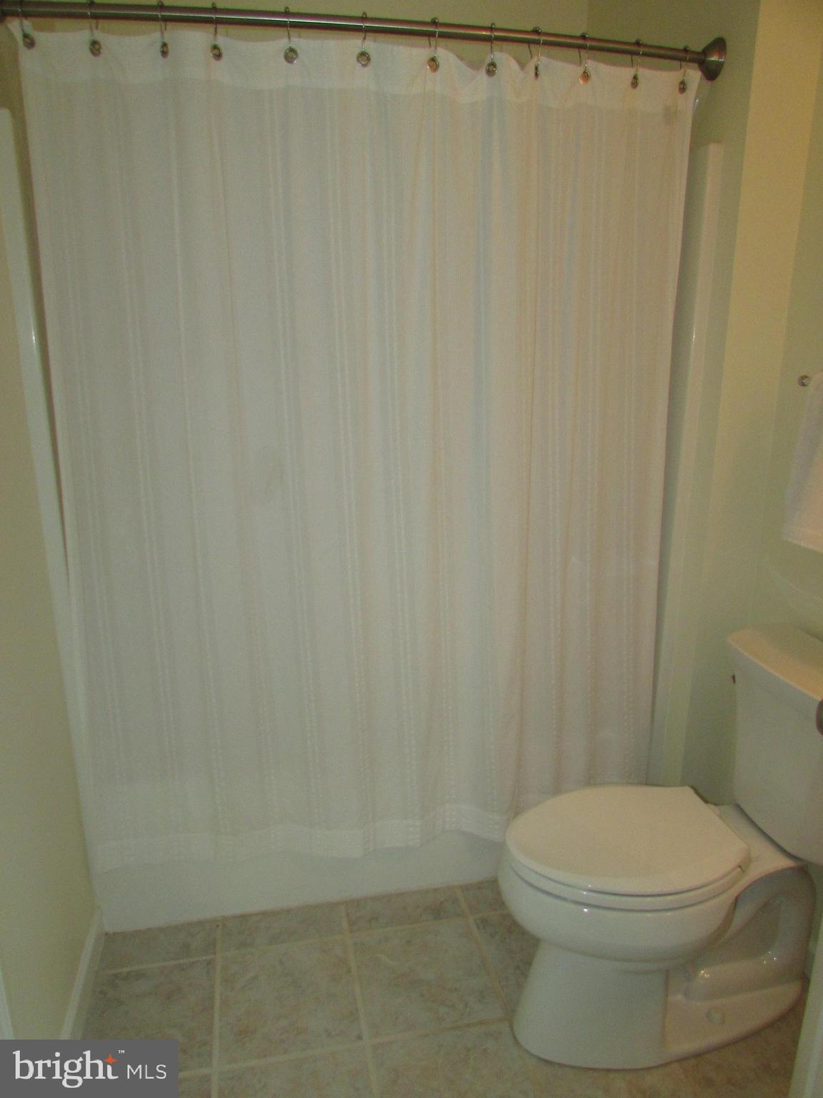 GOLDEN ORCHARDS - Residential