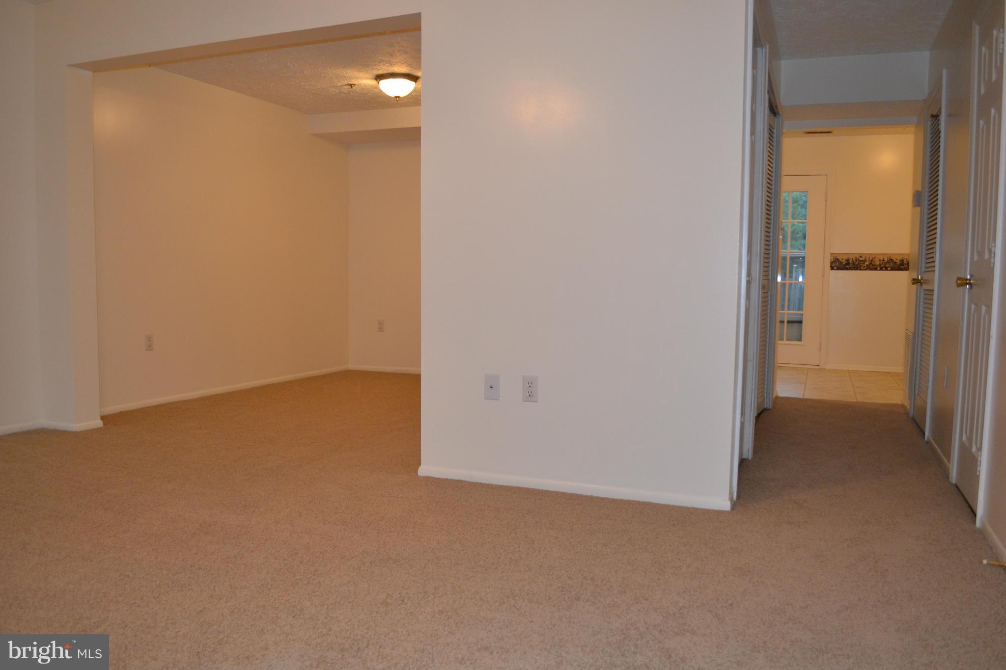 ST CHARLES SUB - DORCHESTER - Residential Lease