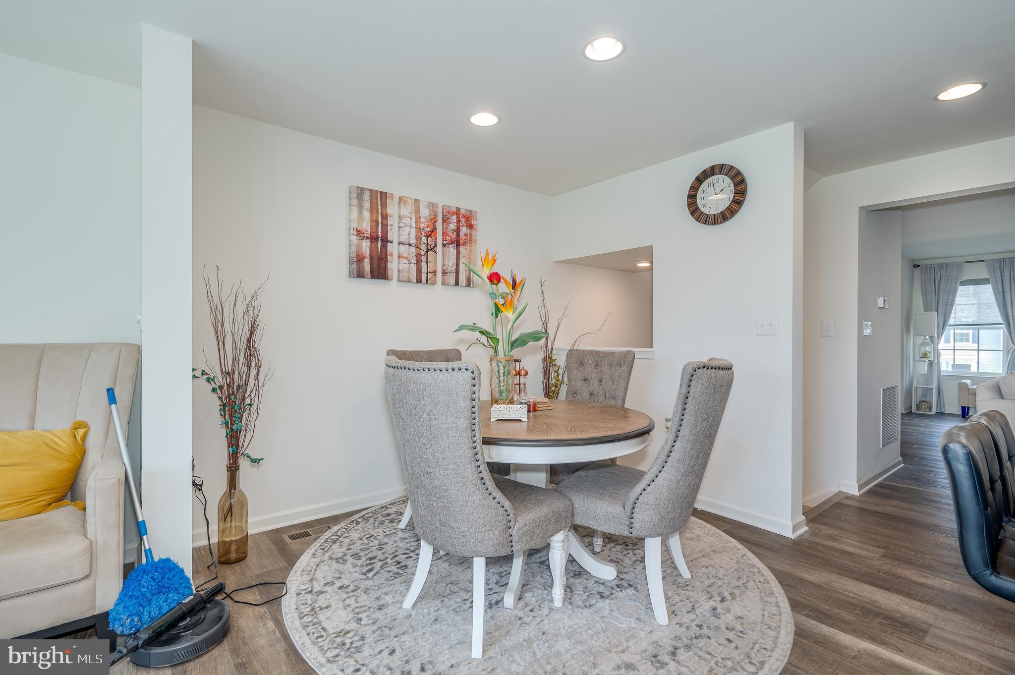 BRIAR RUN - Residential