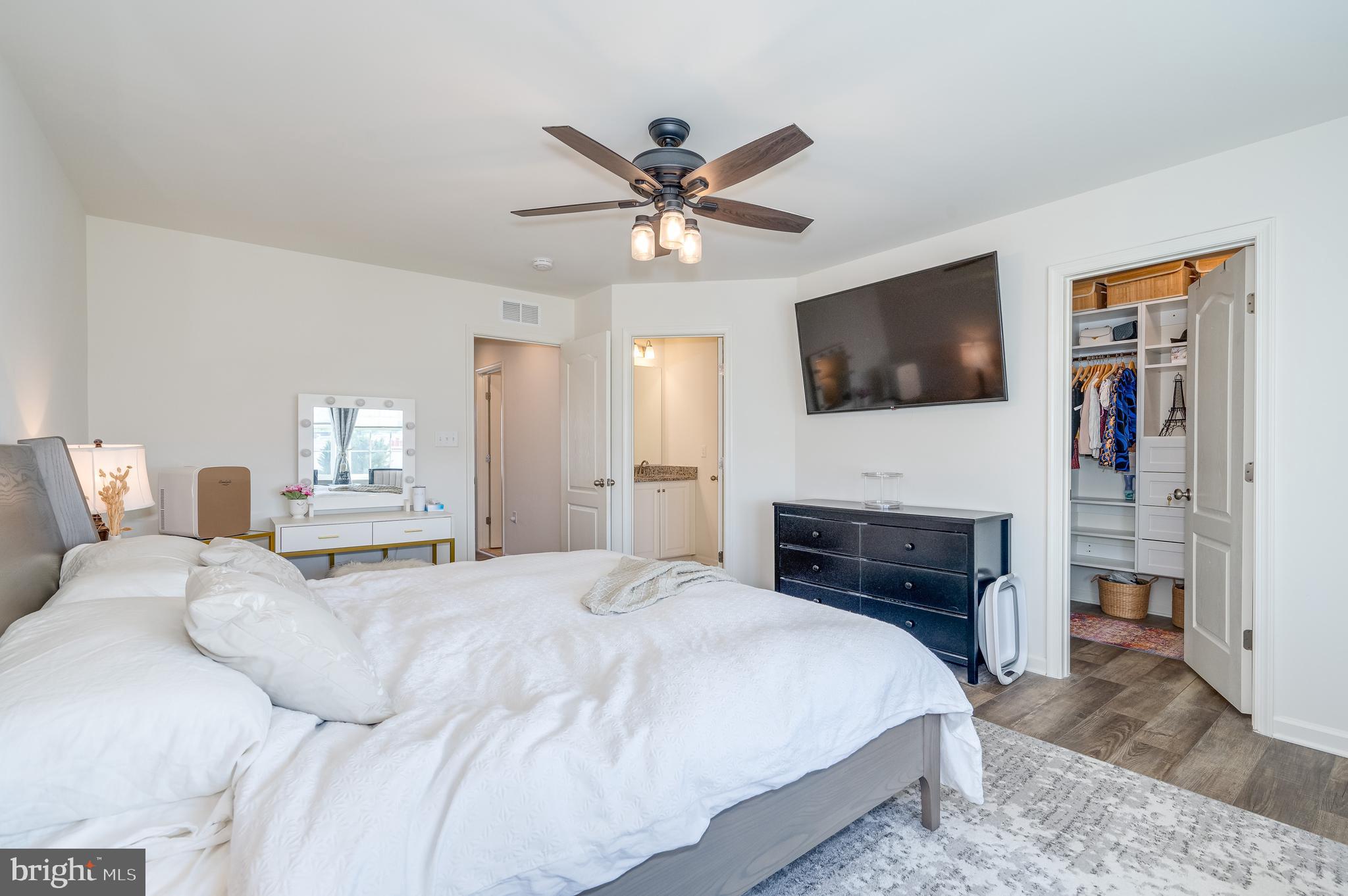 BRIAR RUN - Residential