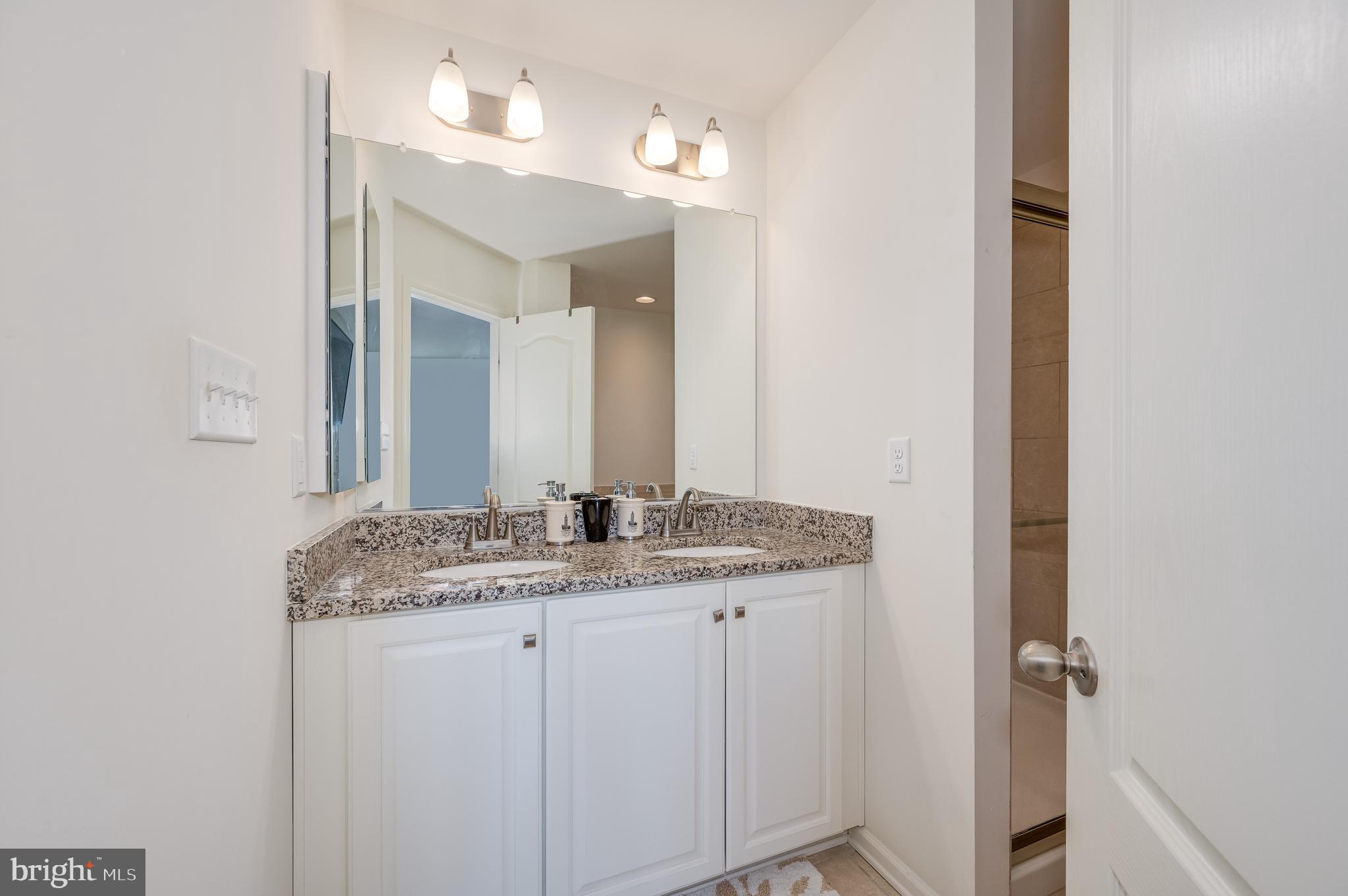 BRIAR RUN - Residential