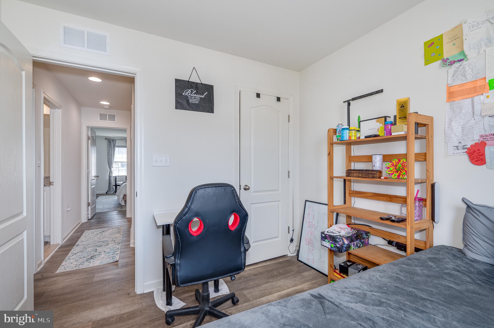 BRIAR RUN - Residential