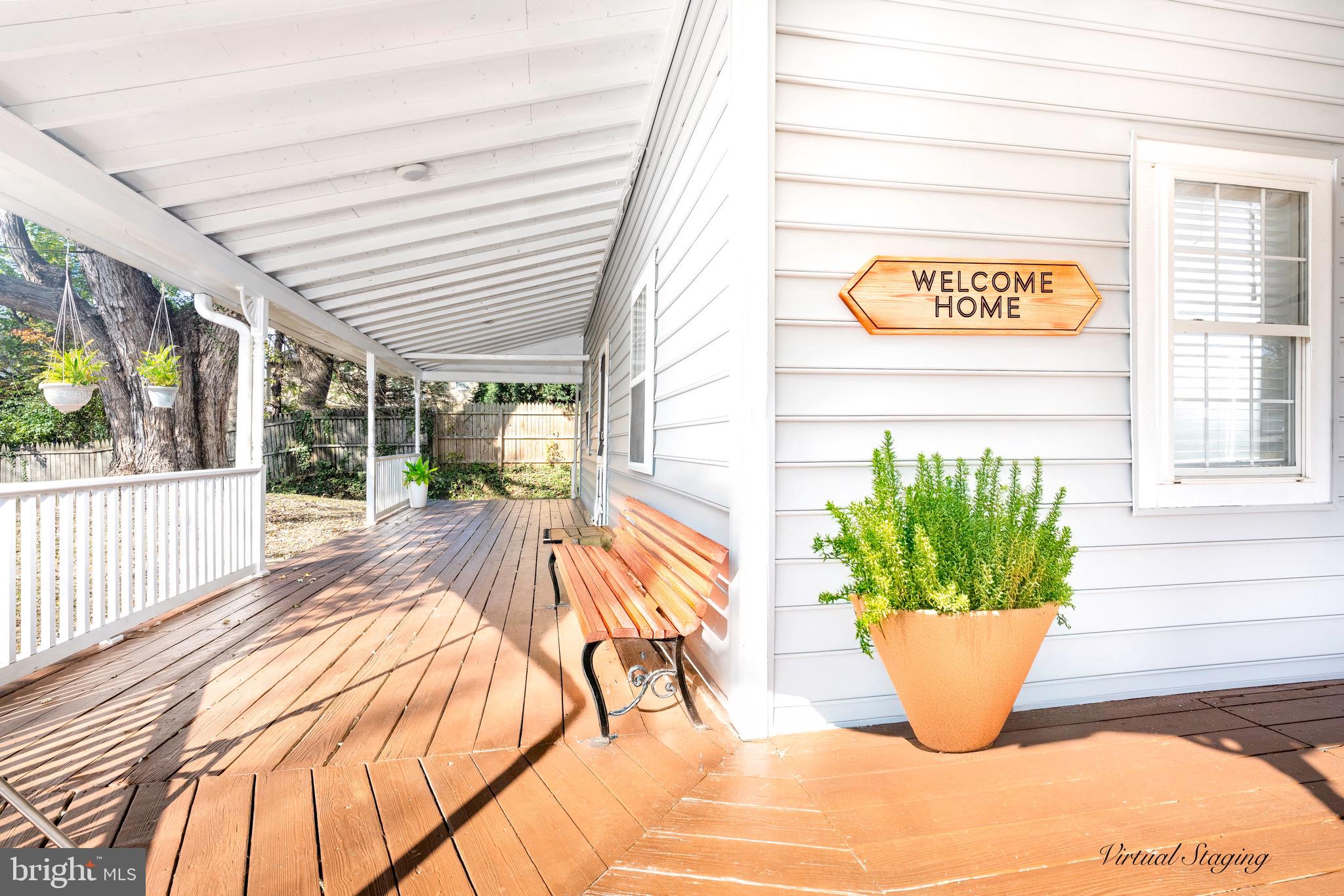 FLOWER HILL - Residential