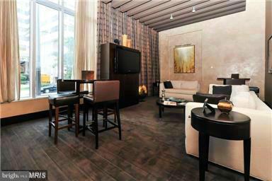 THE WATERVIEW - Residential Lease