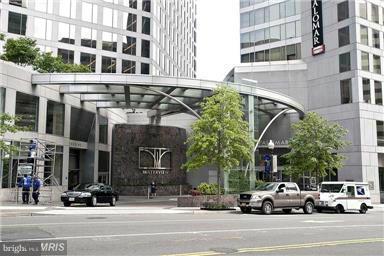 THE WATERVIEW - Residential Lease