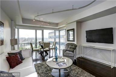 THE WATERVIEW - Residential Lease