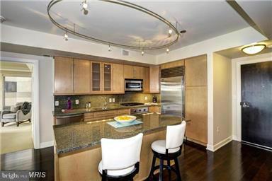 THE WATERVIEW - Residential Lease