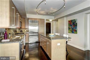 THE WATERVIEW - Residential Lease