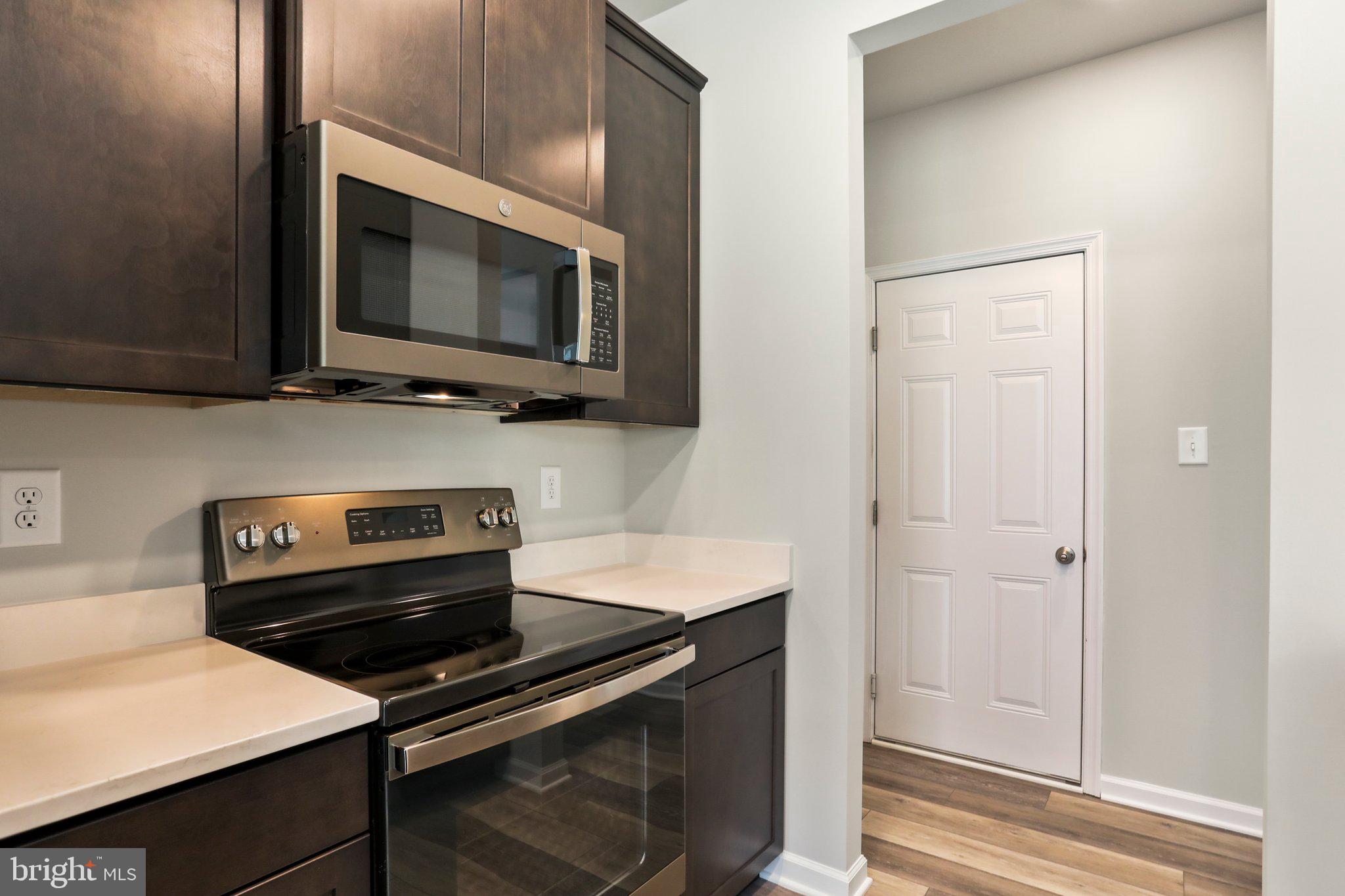 AMBERFIELD - Residential