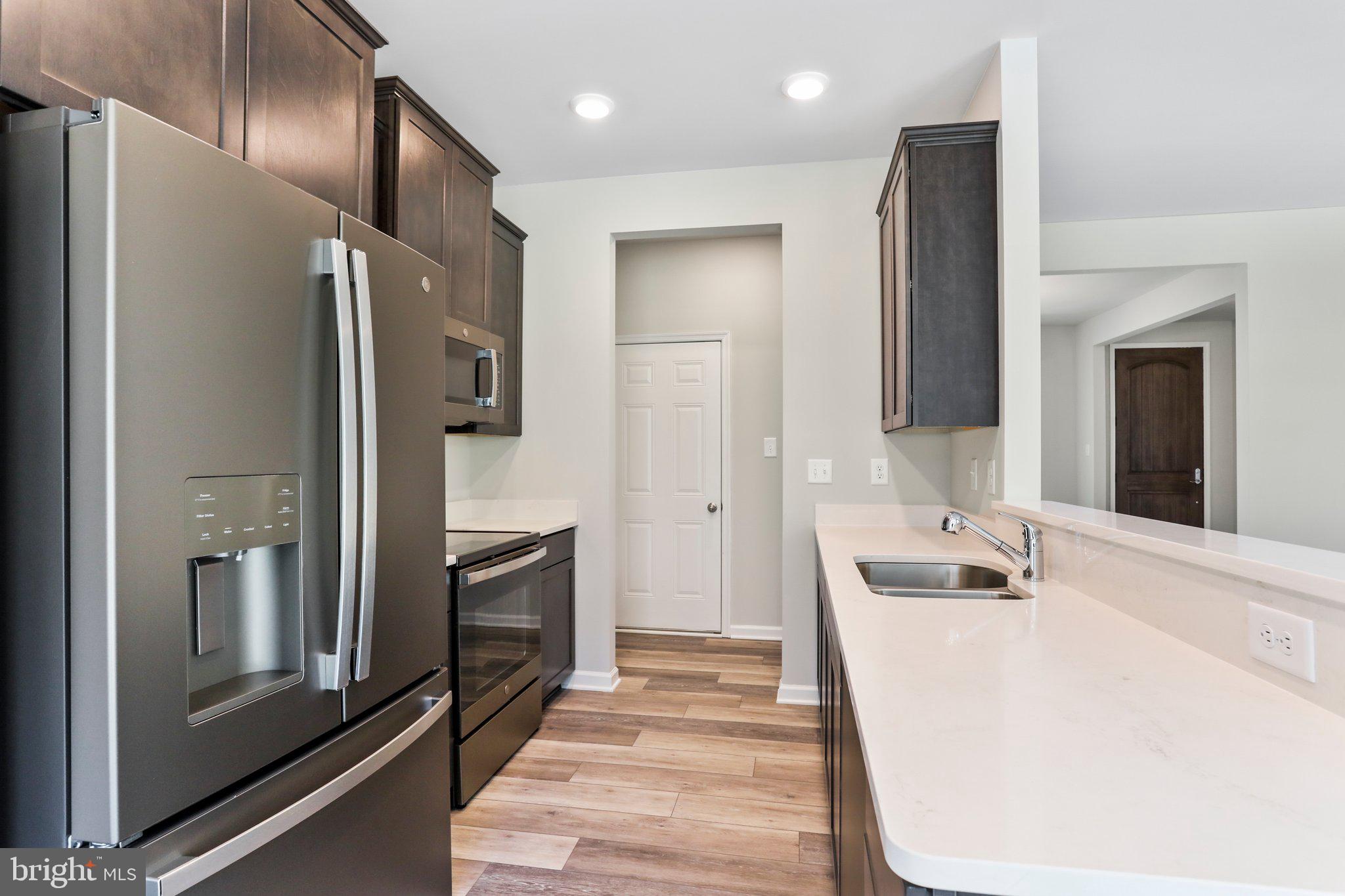 AMBERFIELD - Residential