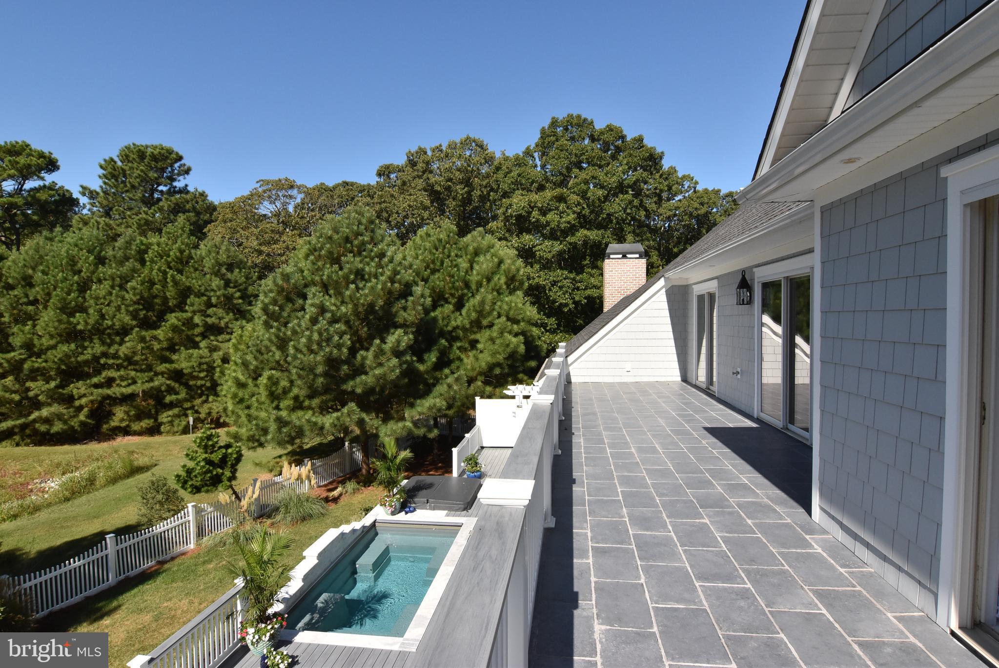 HAWKSEYE - Residential