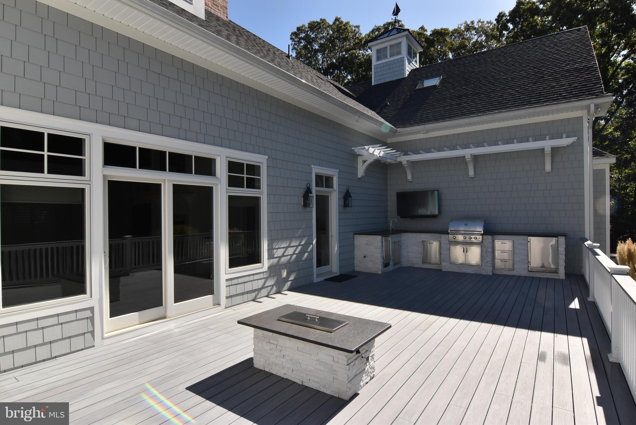 HAWKSEYE - Residential