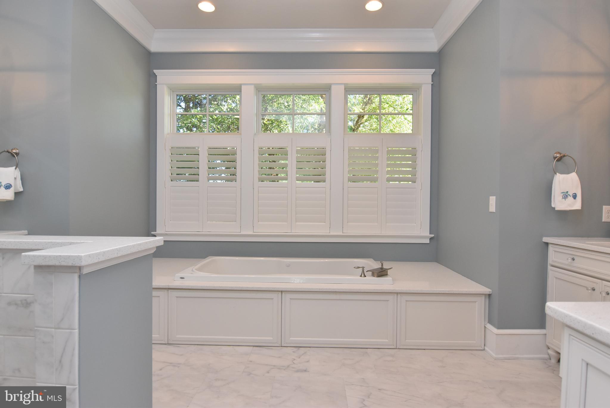 HAWKSEYE - Residential