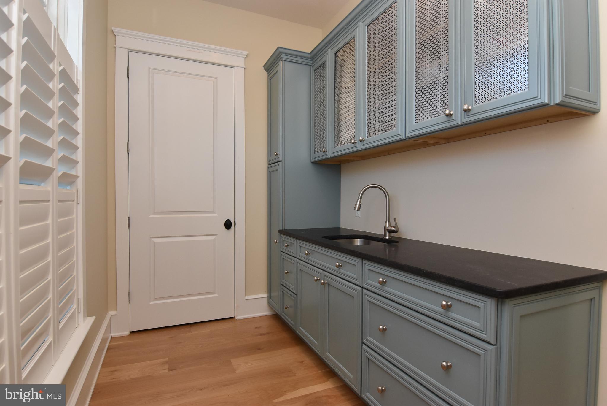 HAWKSEYE - Residential