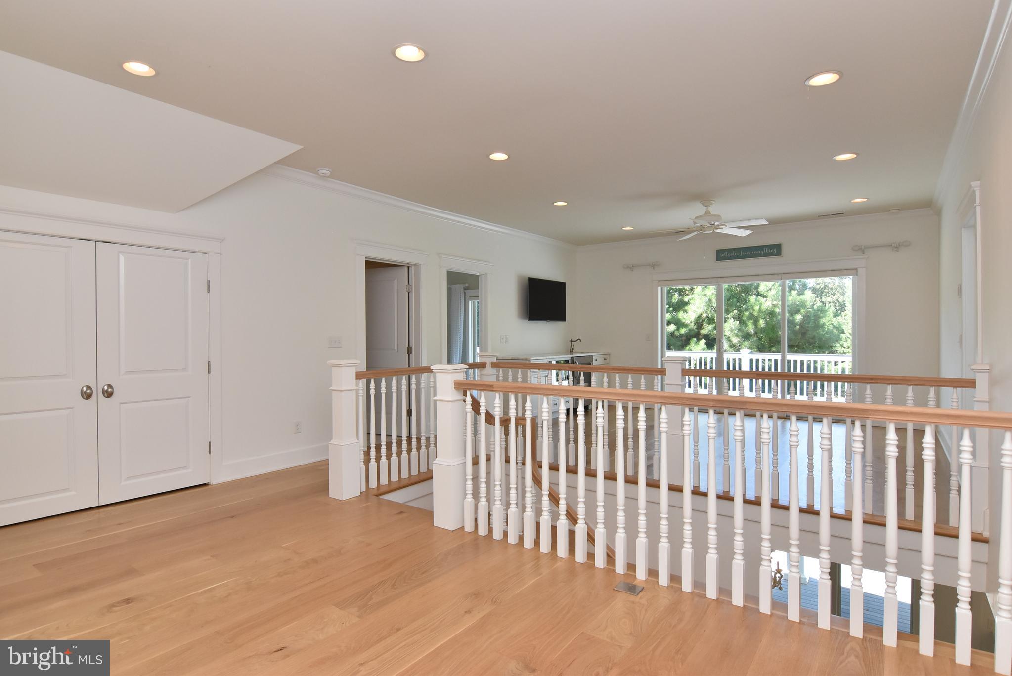 HAWKSEYE - Residential