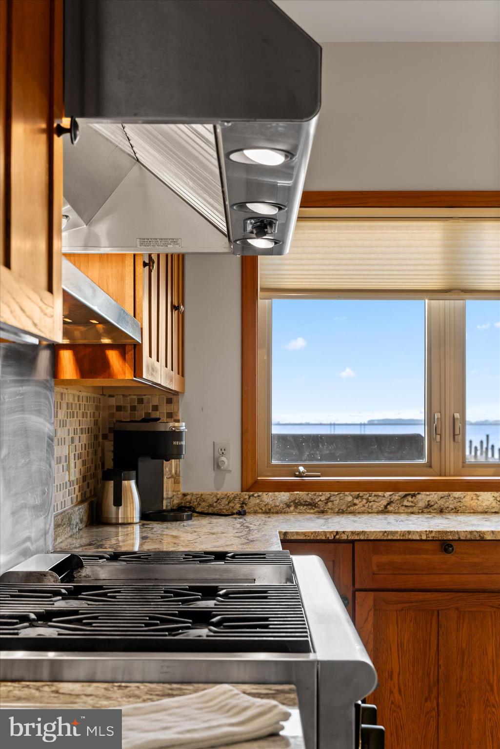 BROMWELLS ADVENTURE - Residential